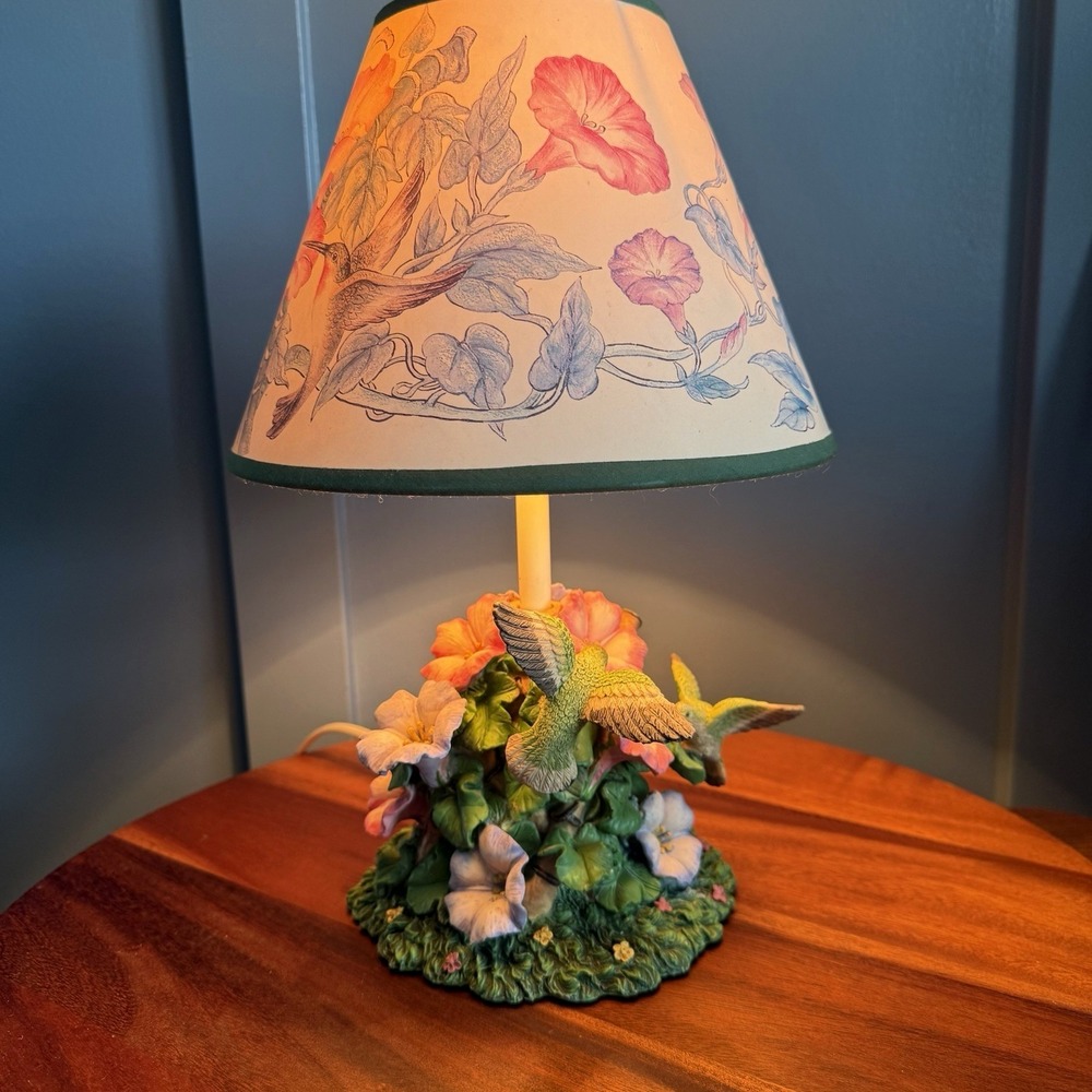 Vintage Hummingbird Table Lamp Floral Resin Base Morning Glory‎ Kitchen Light